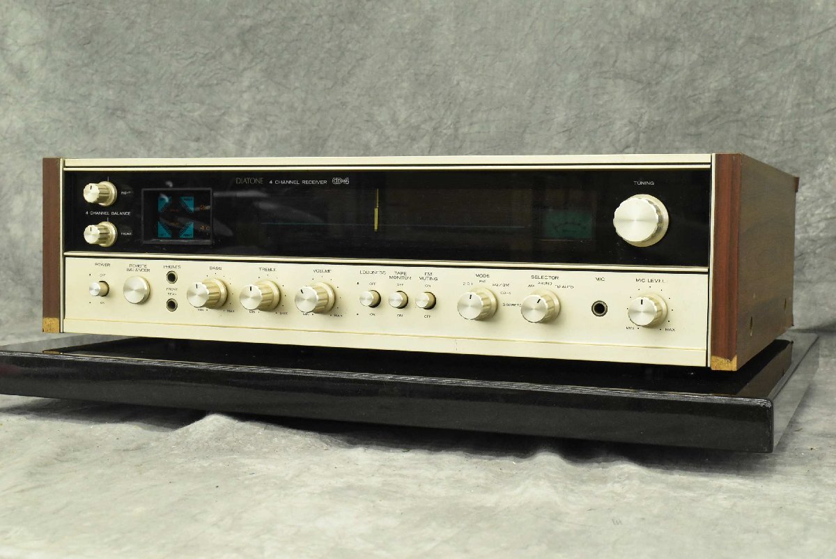 ★ DIATONE 4チャンネル DA-Y56 　ビンテージ　レシーバ―　♪ ☆ DIATONE 4チャンネル DA-Y56 ビンテージ レシーバ― ♪