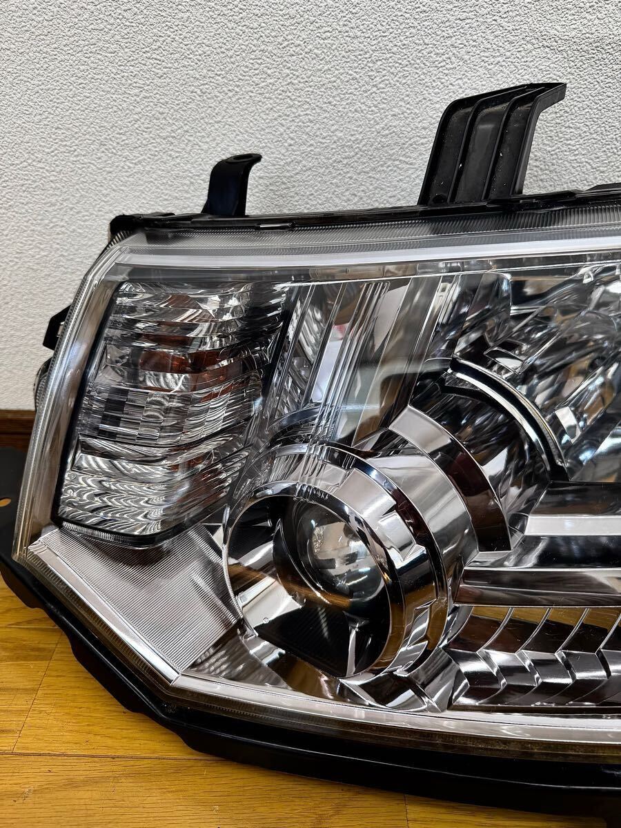 目立った傷や汚れなし】中古三菱デリカD5 CV5W CV2W CV1W純正ヘッド