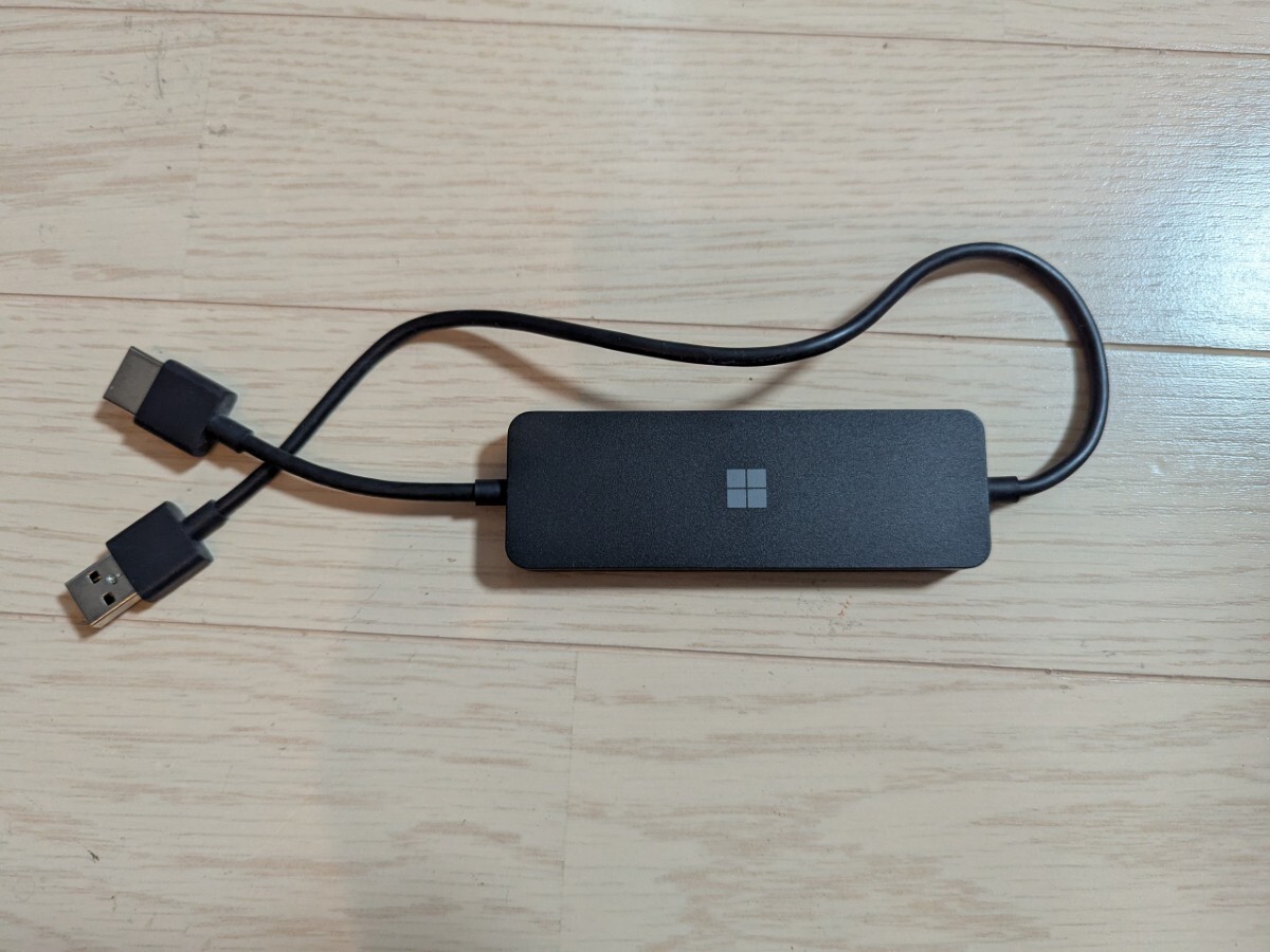 マイクロソフト4Kワイヤレス ディスプレイ アダプター UTH-00036（UTH 