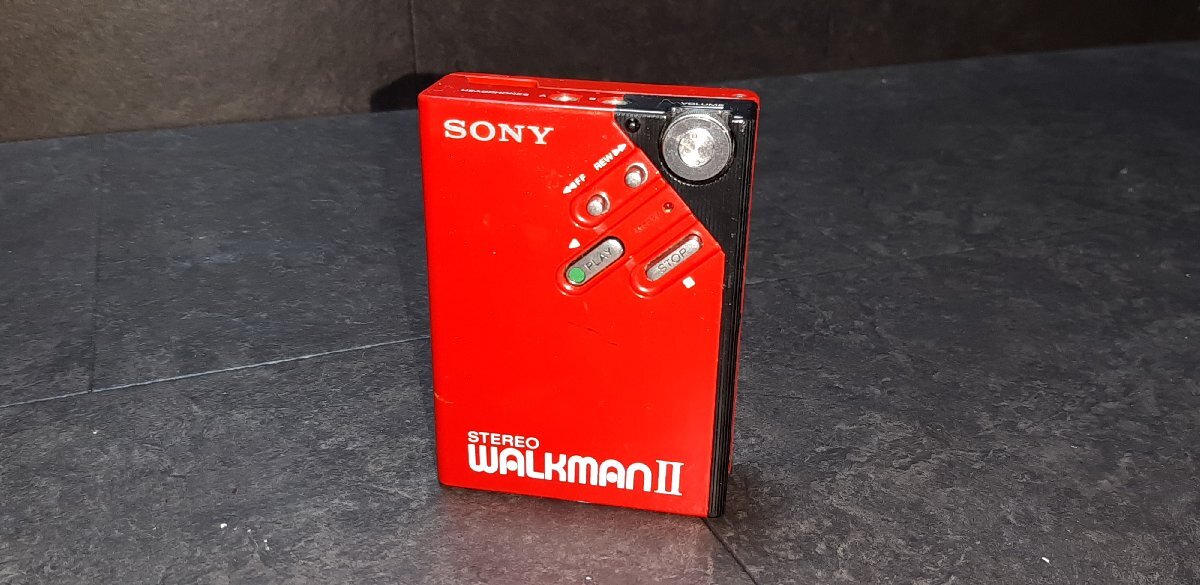 【やや傷や汚れあり】02S05 SONY WM-2 レッド WALKMAN の落札情報詳細 - Yahoo!オークション落札価格検索 オークフリー