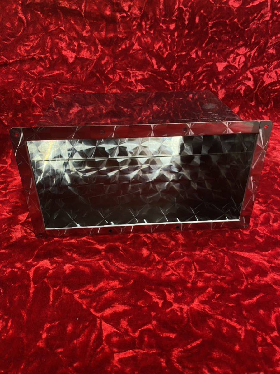 S-0026☆本物☆ウロコ シューズボックス靴箱デコトラ 下駄箱物入れ