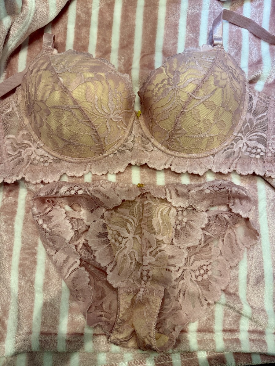 風吹ケイ 降臨 DVD特典現場サイン入りチェキ 爆乳 脇フェチ 美人