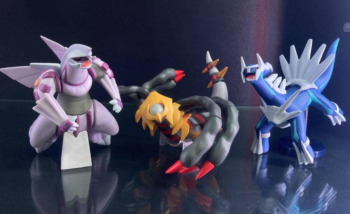日本限定 立体ポケモン図鑑 オーダイル メガニウム バクフーン ポケモン ゲームキャラクター