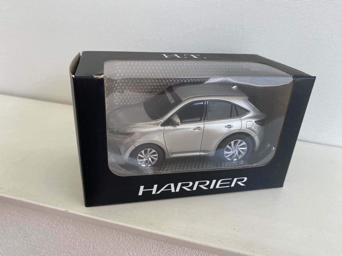 トヨタ 新型 ハリアー HARRIER 60系 後期 現行モデル プルバックカー
