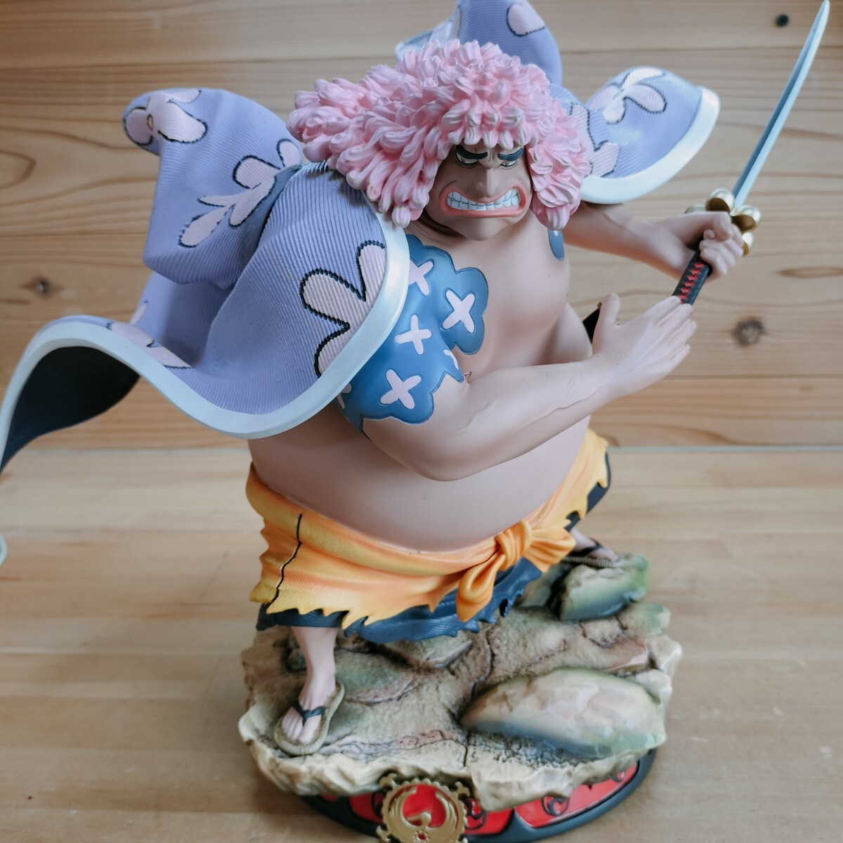 新品】在庫品 ONE PIECE ワンピース フィギュア 海軍大将候補 桃