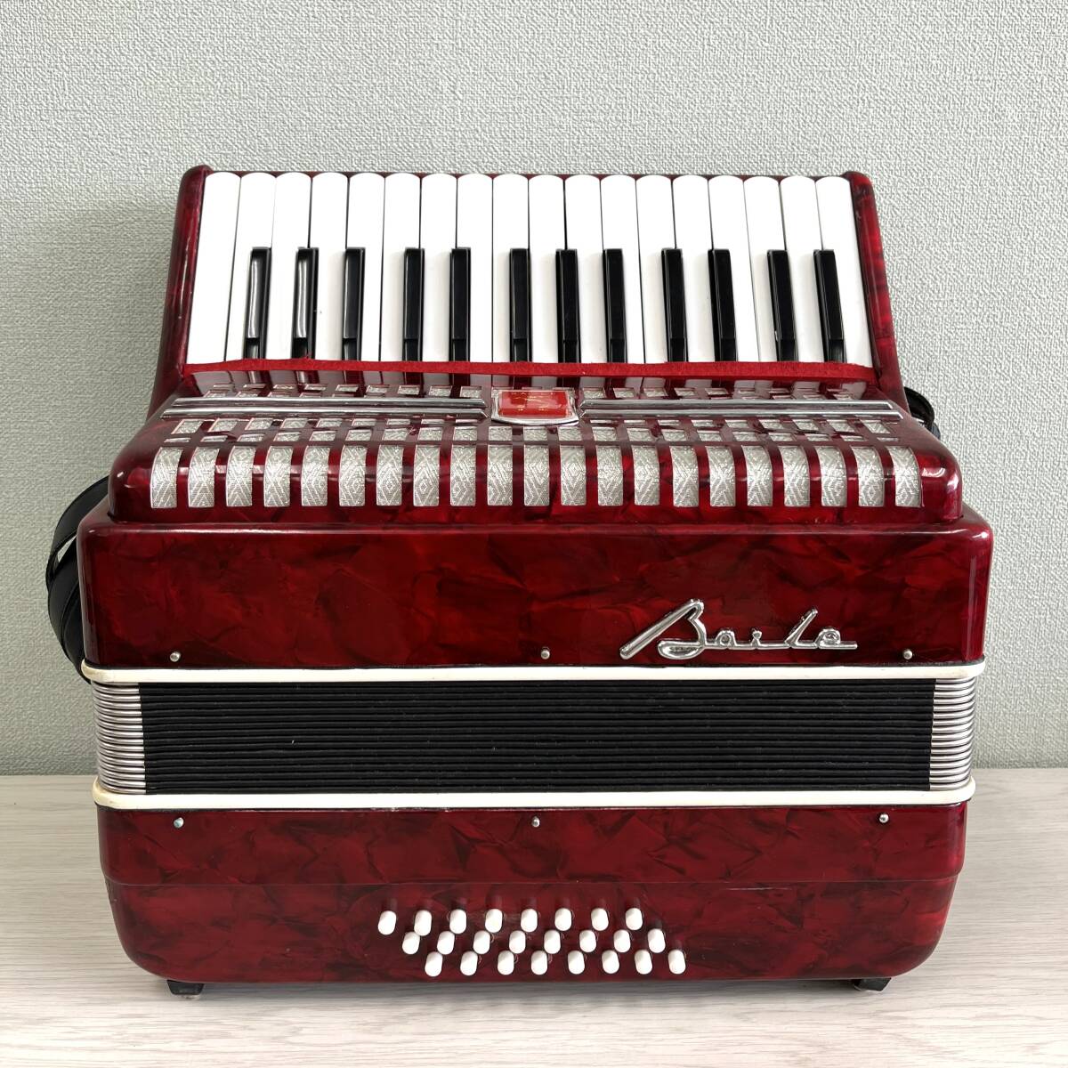 中古】ACB-DD045 Baile バイレ アコーディオン レッド 37鍵 80