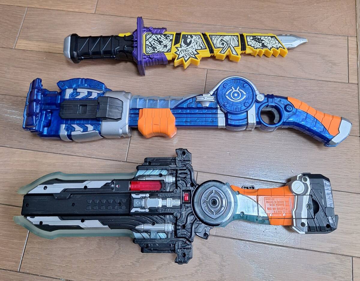 全体的に状態が悪い】☆仮面ライダーゴースト ビルド グーパー拳銃DX