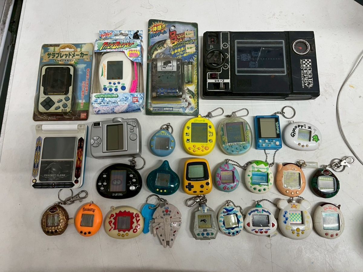 起動確認済み】万歩計 ポケットピカチュウ ポケットサクラ たまごっち