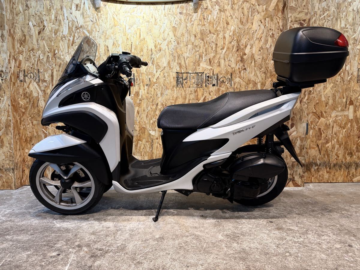 Realize トリシティ125 マフラー EBJ-SE82J 22Racing Ti Realize 