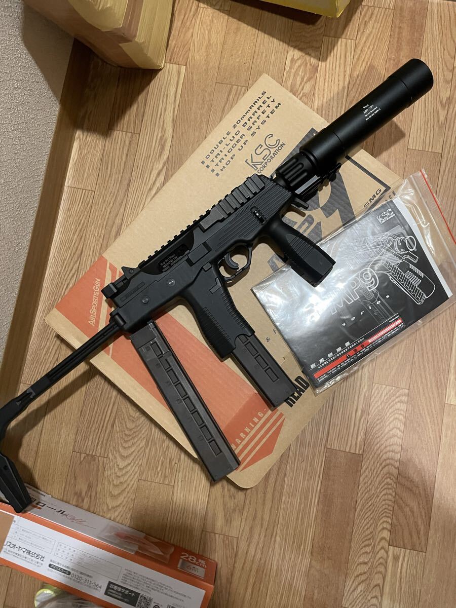 東京マルイ ガスブローバック 『MP7A1』 ドットサイト＆サプレッサー