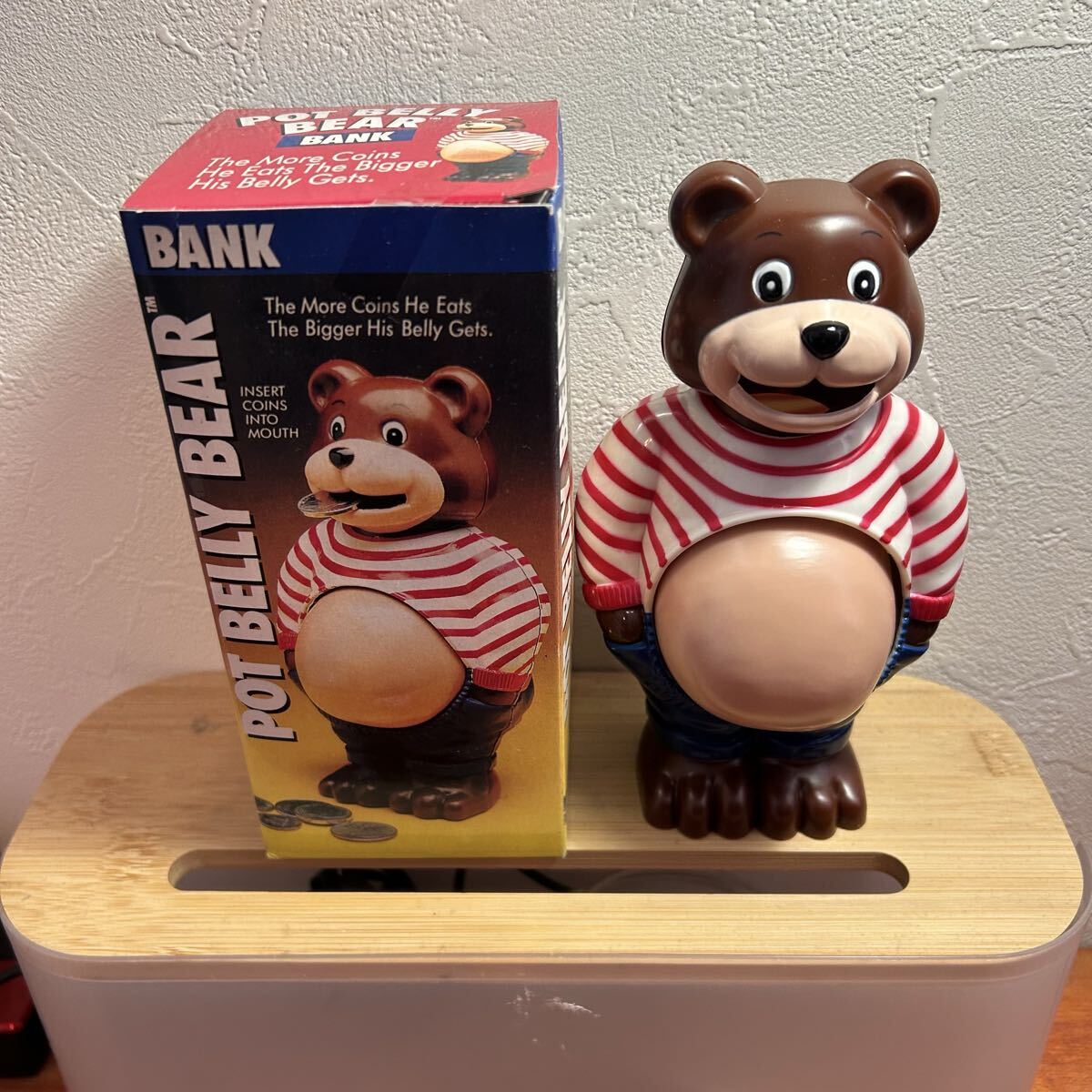 新品】未使用 POT BELLY BANK 貯まるとお腹が大きく膨らむクマの貯金箱