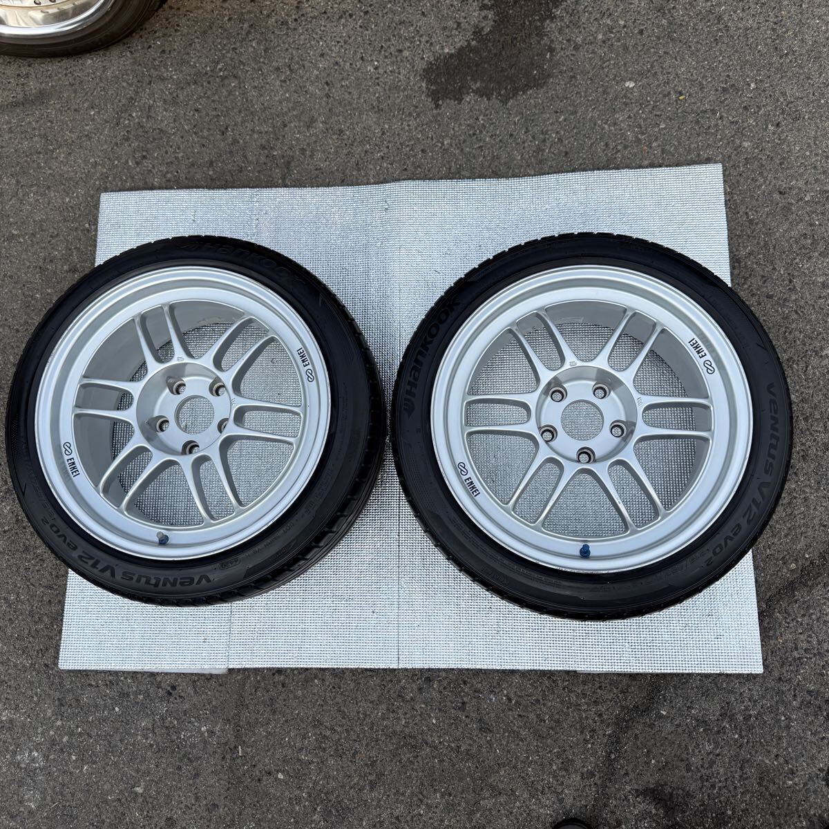 ENKEI RP03 17インチ　8J ＋35 PCD100 4本 エンケイ/ENKEI Racing RP03 17×7J 4H 100 +35 4本 Z12キューブなどの
