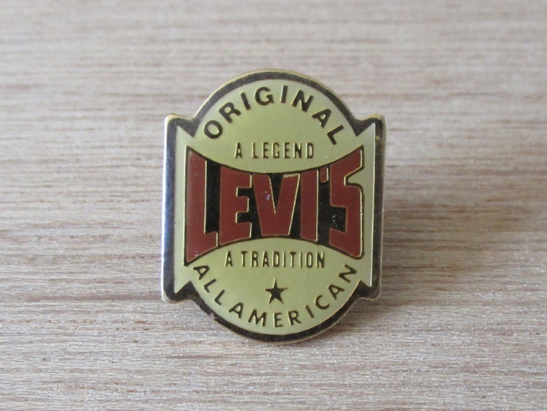新品】レア！☆リーバイス【PINTRILL×Levi's】ピンバッチ ピンズ