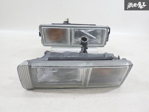 中古】トヨタJZS16系アリスト純正フォグランプ(ICHIKOH 30-231)左右