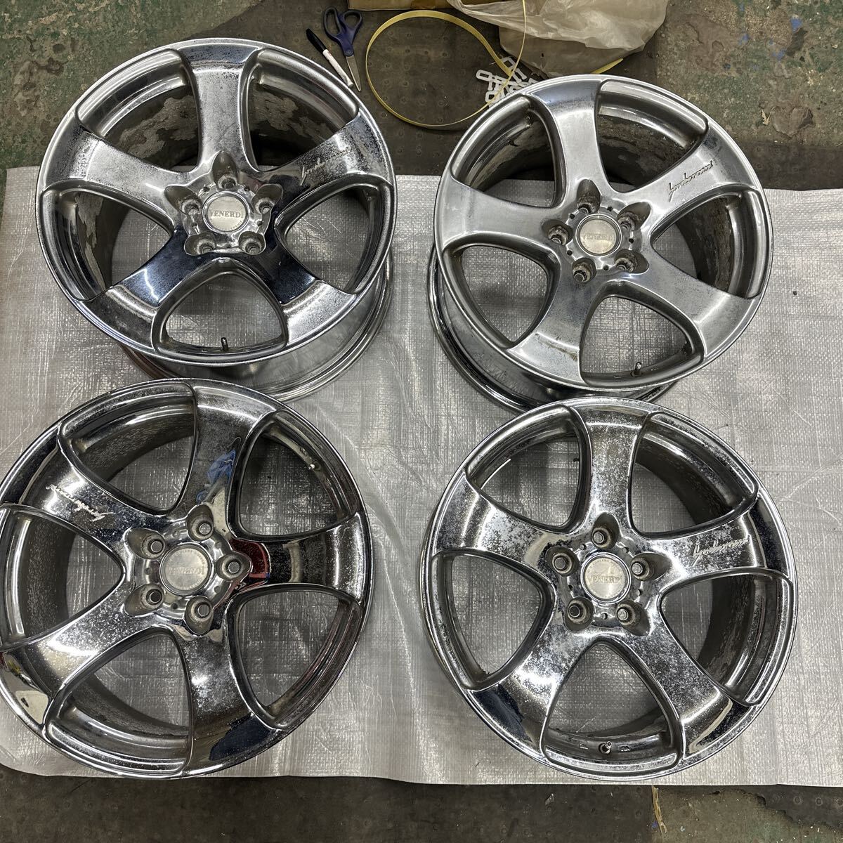 YZ7529【送料無料20インチ DOLCE ドルチェ DC20】4本 オデッセイなどに