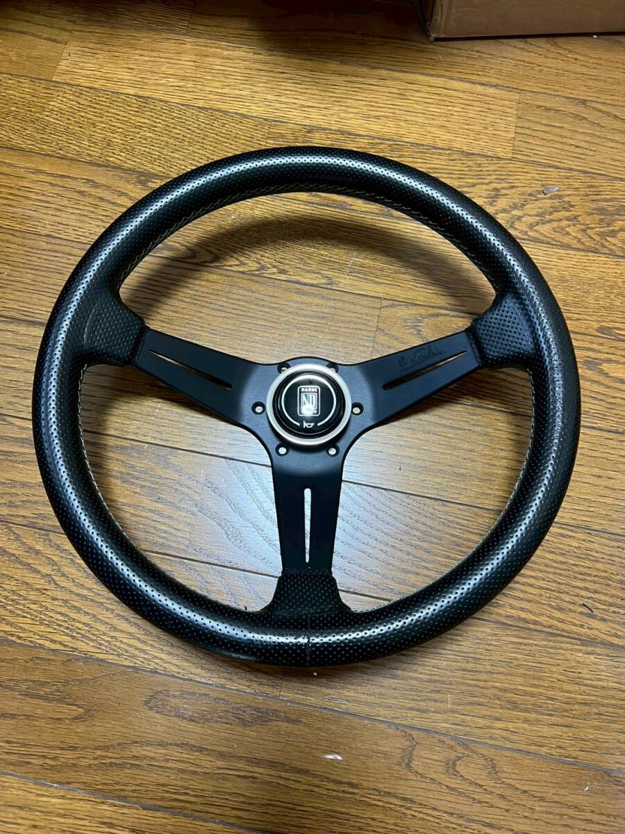 希少シルバースポーク】ナルディ スポーツタイプ ラリー☆ディープ