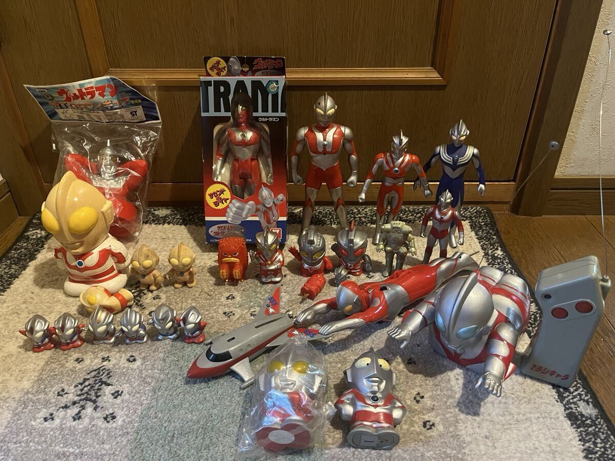 希少☆当時物 食玩 SD ウルトラマン グラフィティ ソフビ 指人形 4種