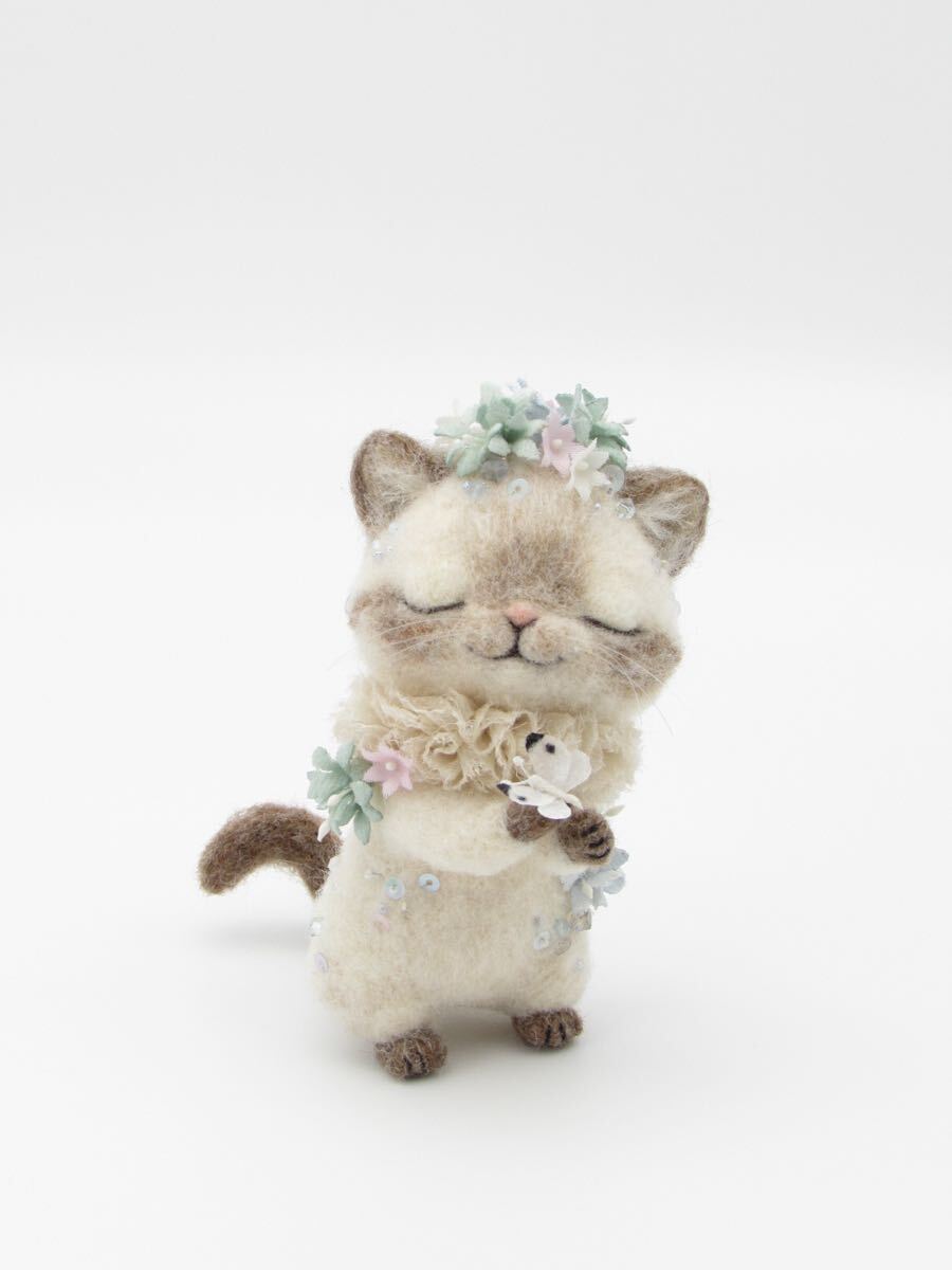 新品】チンチラ 羊毛フェルト ハンドメイド 王冠の落札情報詳細
