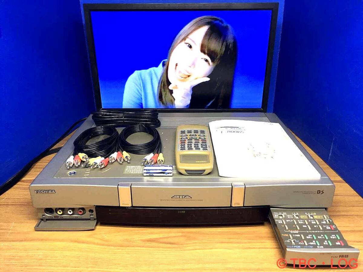 ☆美品ジャンク！「TOSHIBA Hi8 ビデオデッキ E-700BS ARENA」説明書