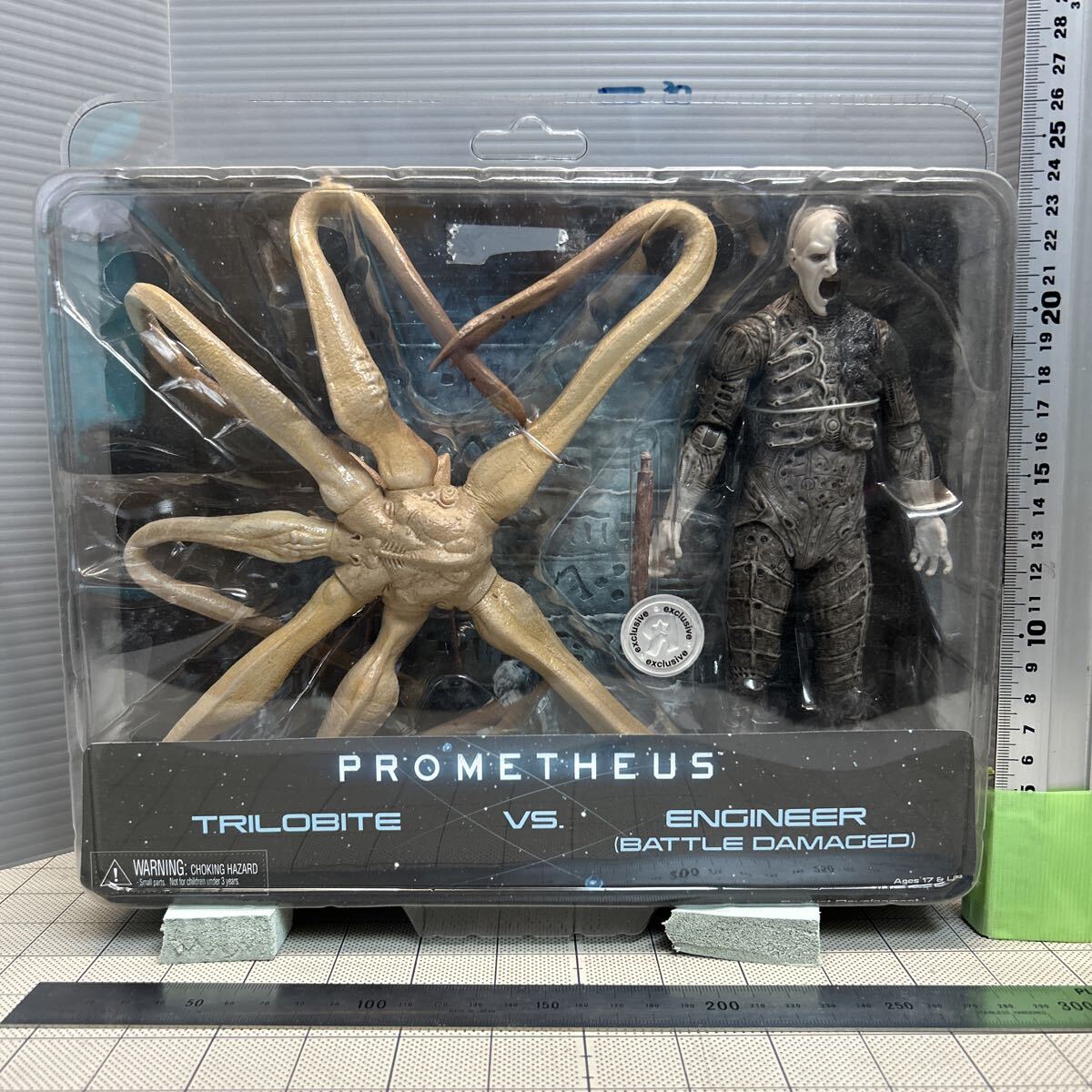 新品】NECA プロメテウス トリロバイト&エンジニア 未開封未使用