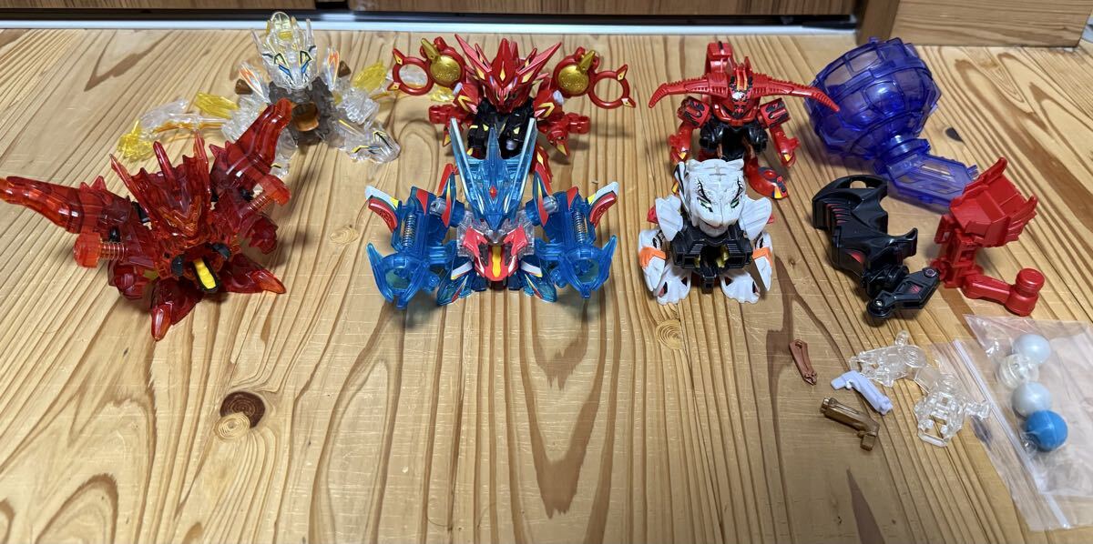 クロスファイトビーダマン 超龍Wセット ラウンドドラゼロス ブレイク