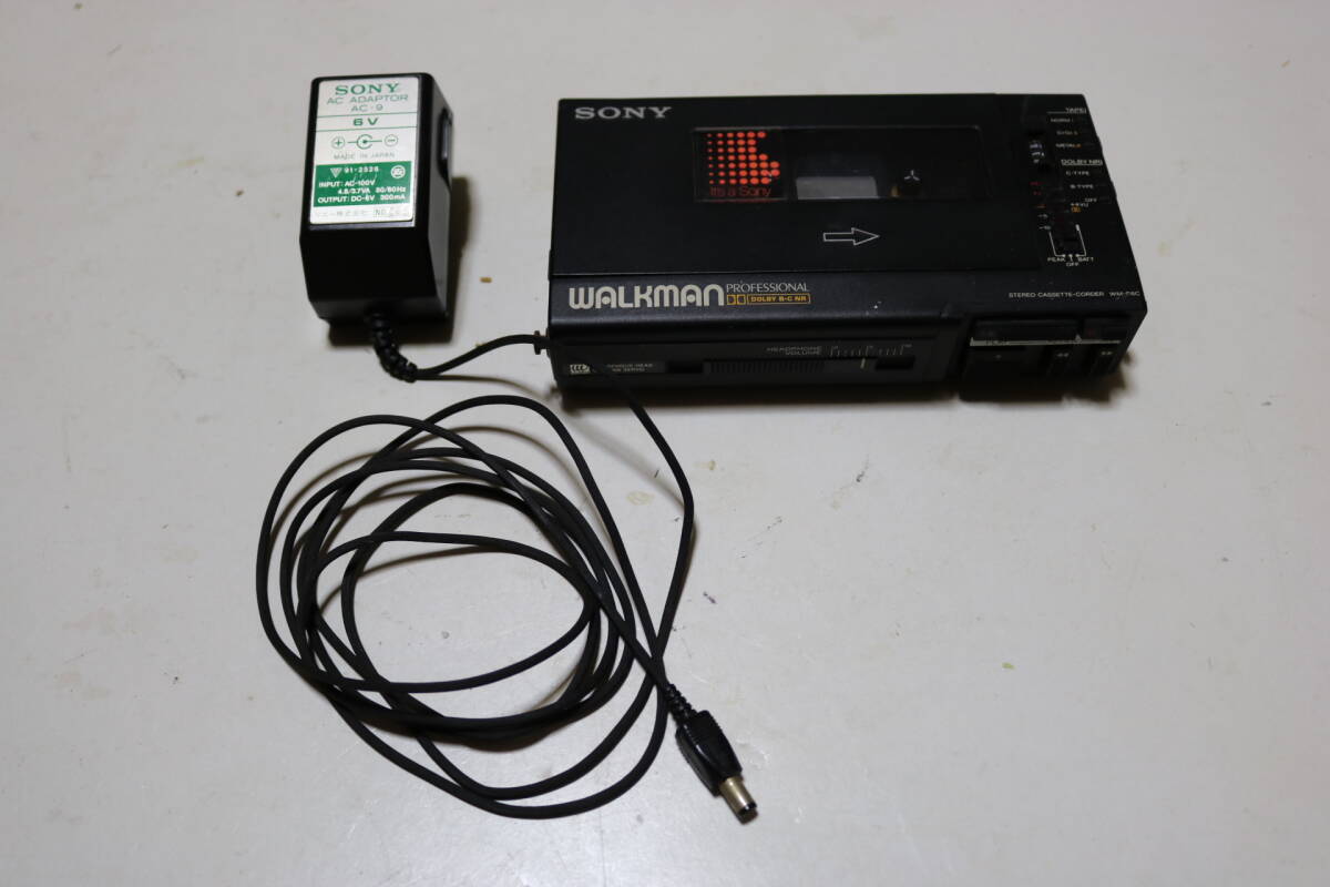SONY 純正 初代WALKMAN TPS-L2用 ACアダプター AC-31 DC3V 300mA