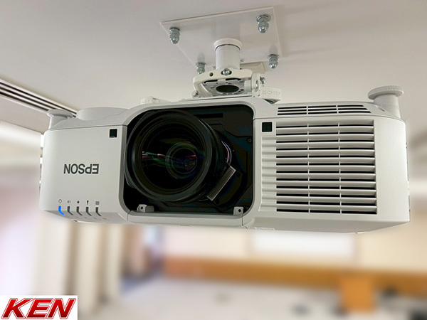 CRTモニタ EPSON CR-5500の落札情報詳細 - Yahoo!オークション落札価格
