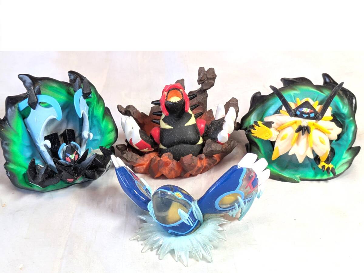 新品】プレイマット☆ポケモン☆ゲンシグラードン☆ゲンシカイオーガ