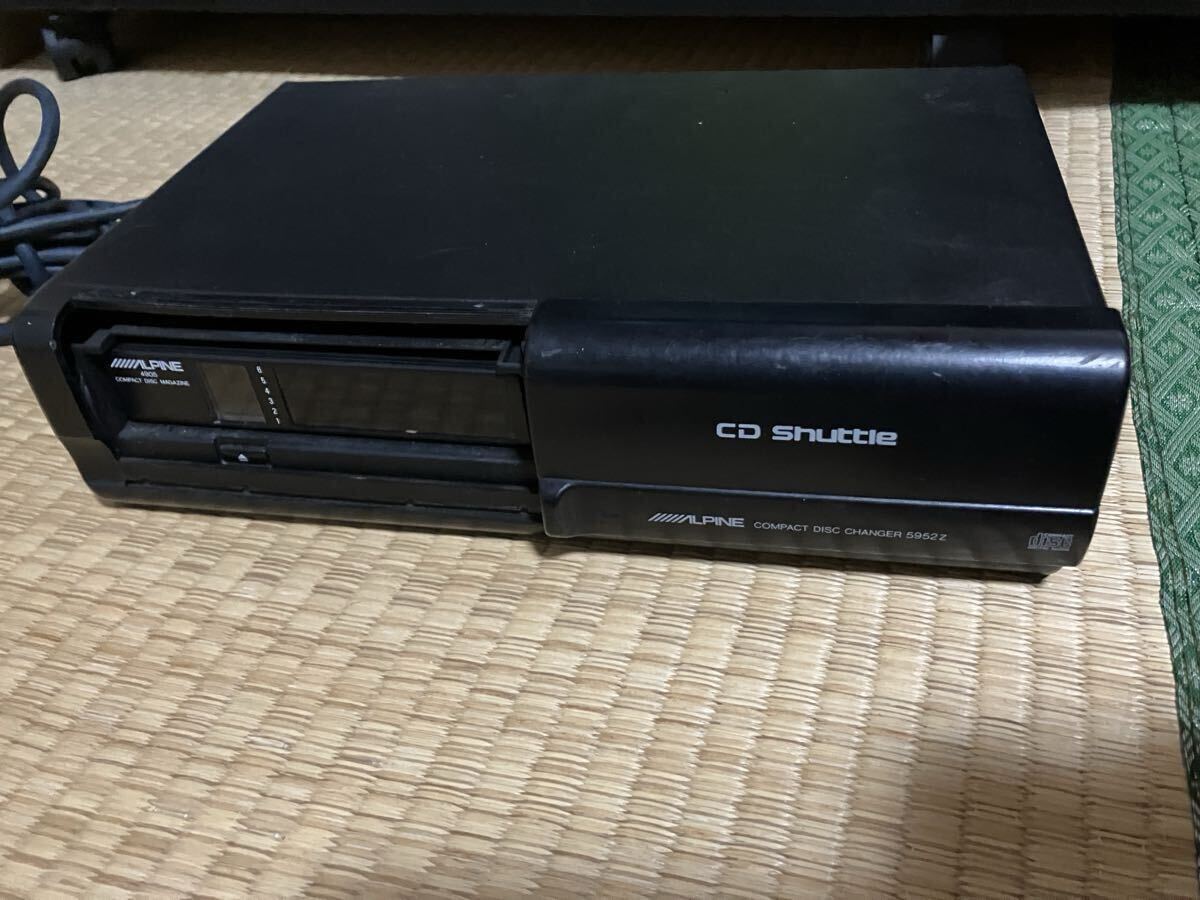 ALPINE アルパイン 5982 インダッシュ 3連奏CDチェンジャー(3Dシャトル