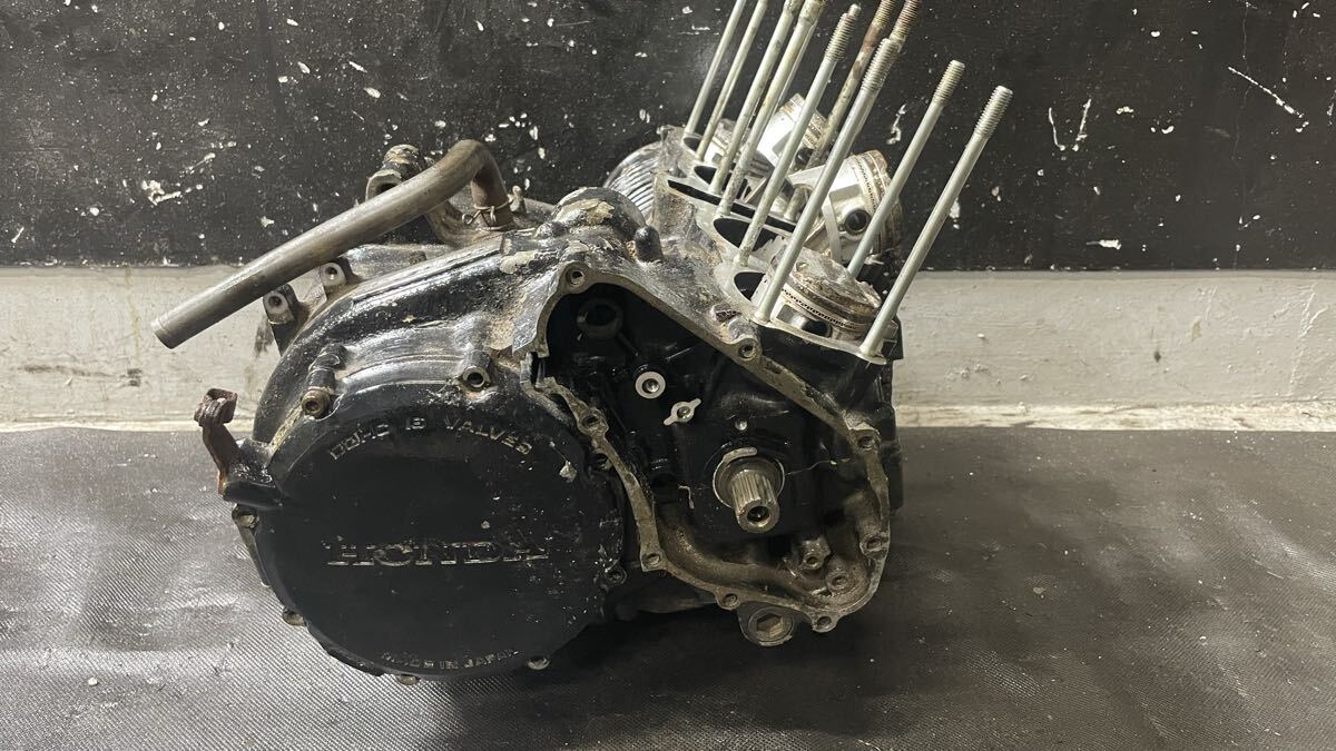 中古】カワサキ KZT00D Z1R Z1-R エンジン クランクケース (検 KZ1000A