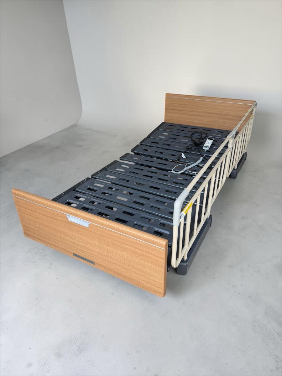 中古】【 PARAMOUNT BED/パラマウントベッド 】ストレッチャー □KK