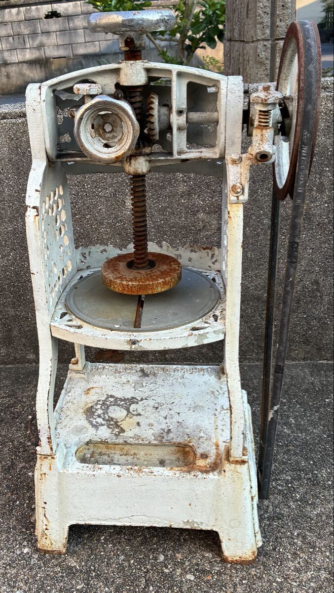 ☆中古 業務用 店舗用 オカダ式 岡田 ジャンク品 ブロックアイス用