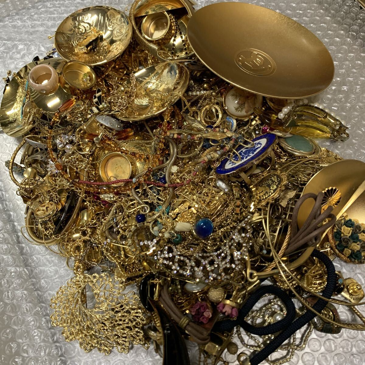 新品】藤井フミヤ FFリング ゴールドリング 18k 指輪の落札情報詳細