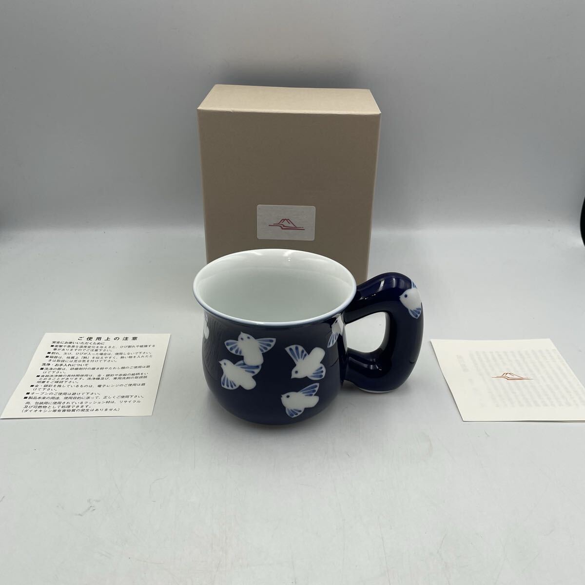 伝統工芸美術品 有田焼 金龍窯博山作 飾壺 沈香壺 大型壺 中古 の落札