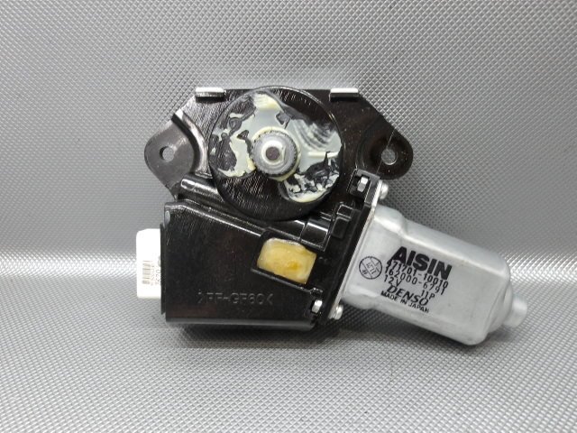 傷や汚れあり】ヴェルファイア DBA-ANH20W サンルーフモーター 63260