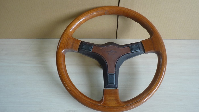italvolanti イタルボランテ アドミラル admiral 360mm ウッド