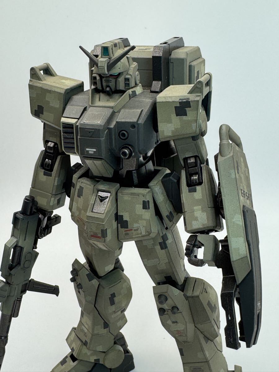 プラモデル完成品】MG 陸戦型ガンダム 改修塗装完成品の落札情報詳細