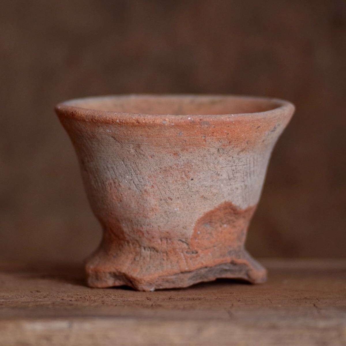 縄文土器 ☆数少ない【景色ある小壺】 縄文時代晩期 本物保証品です