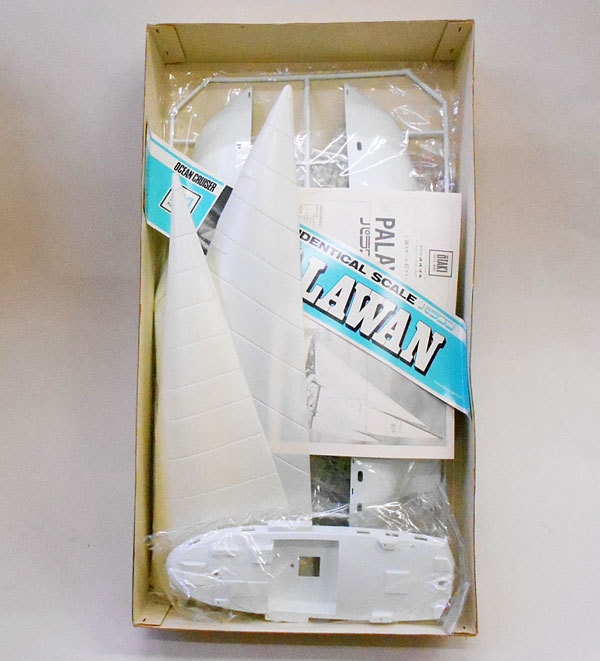 新品】オオタキ 1/36 ヨット「オーシャンクルーザー パラワン」(新品