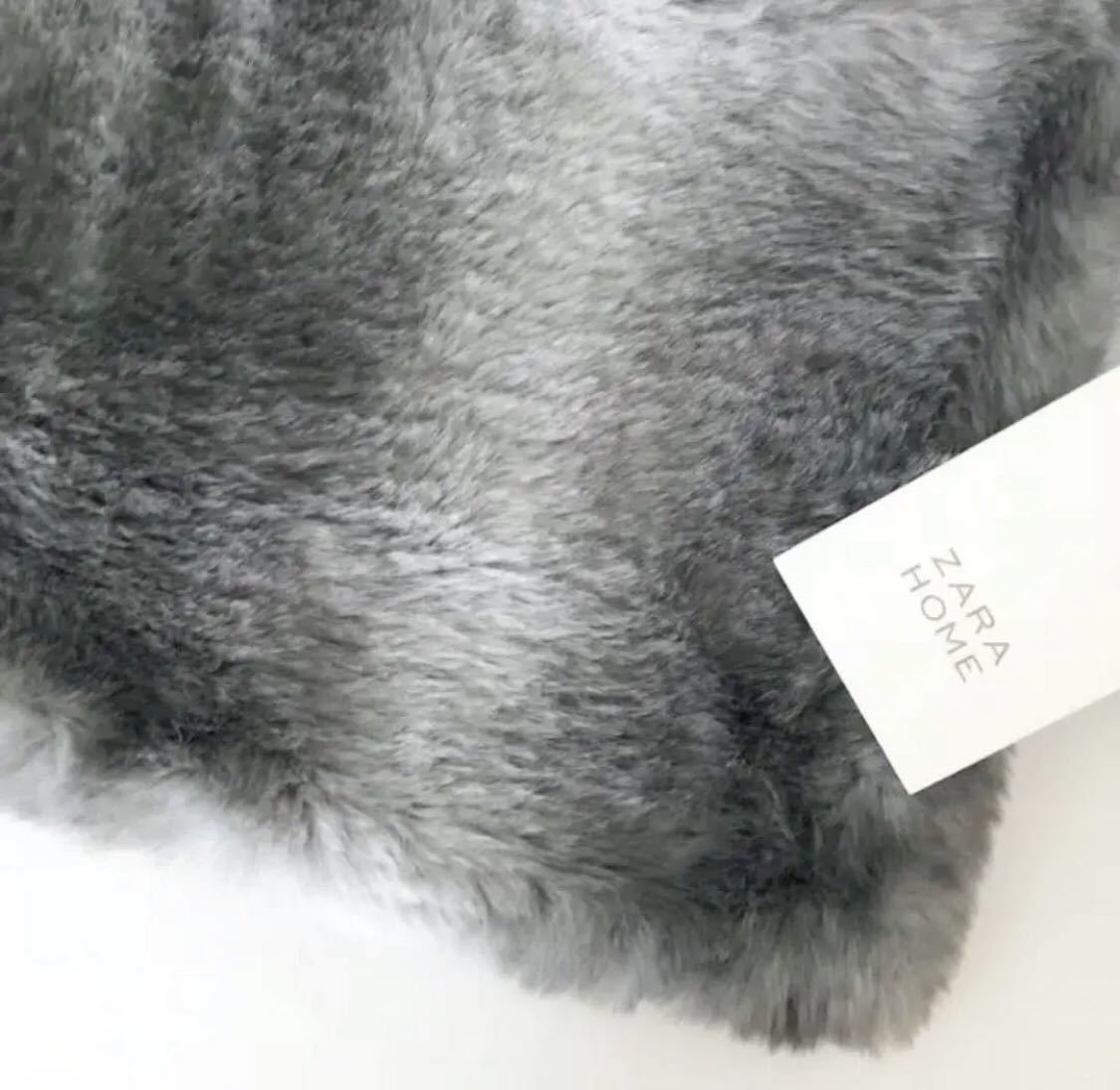 新品 新品 Zara Home ザラホーム ストライプ エコファー ふわふわ クッションカバー グレー ホワイト の落札情報詳細 ヤフオク落札価格情報 オークフリー スマートフォン版