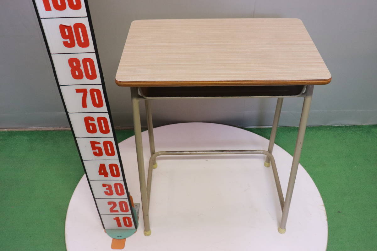 学校の机 1号サイズ 三原機工 アンティーク インテリア 天板60 40cm 学校机 179 の落札情報詳細 ヤフオク落札価格情報 オークフリー スマートフォン版