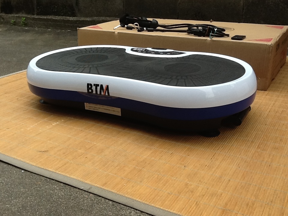 Btm ブルブル 振動マシン ビーティーエム Ms 簡単ダイエット 有酸素運動 良品 500円配達地域あり の落札情報詳細 ヤフオク落札価格情報 オークフリー スマートフォン版