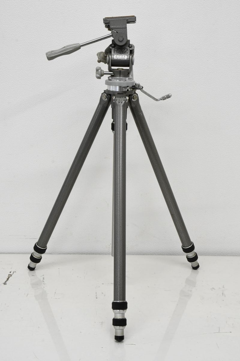 美品】GITZO ジッツォ大型三脚 R.NO2 雲台フランス製 美品】GITZO ジッツォ大型三脚 R.NO2 雲台フランス製