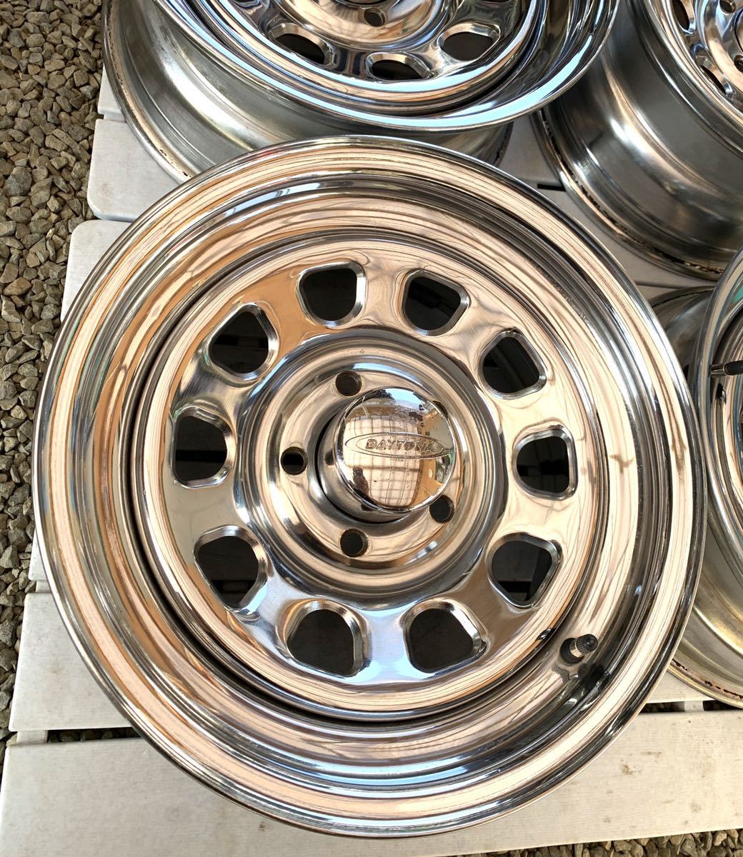 デイトナDAYTONA 15inchクロームメッキホイール 15×7J 114.3 5穴 +35