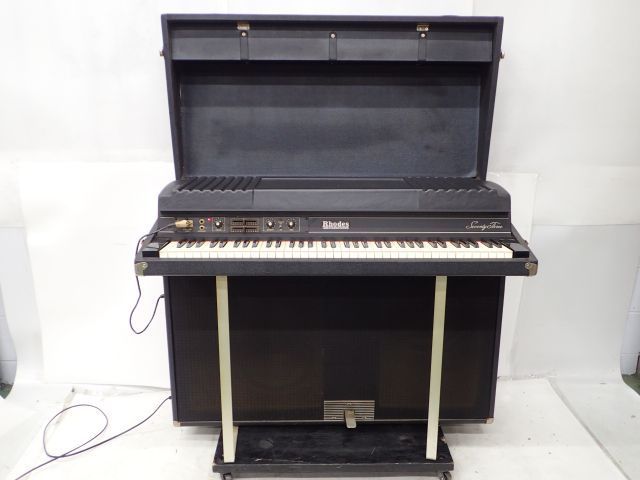 Rhodes 電子ピアノ Seventythree Fr7710 73鍵 電源コード付き ローズピアノ 5b51d 2 の落札情報詳細 ヤフオク落札価格情報 オークフリー スマートフォン版