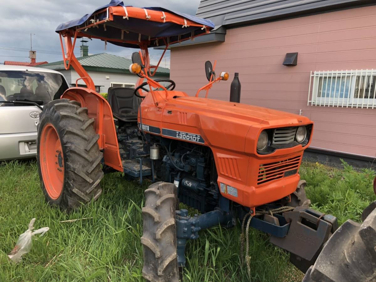 クボタ トラクター L3001DT 北見発☆クボタ！トラクター！L3001DT