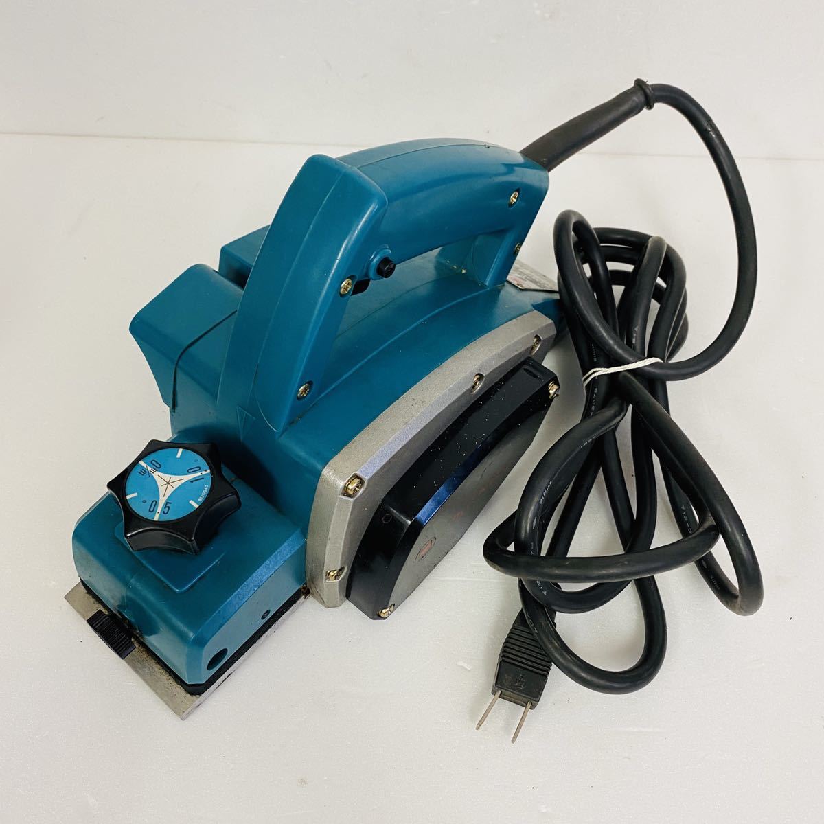 簡易動作確認済 Makita 1900b 電気カンナ マキタ かんな Diy 電動工具 大工道具 Makita 中古品 現品限り セール 名前落書きあり の落札情報詳細 ヤフオク落札価格情報 オークフリー スマートフォン版