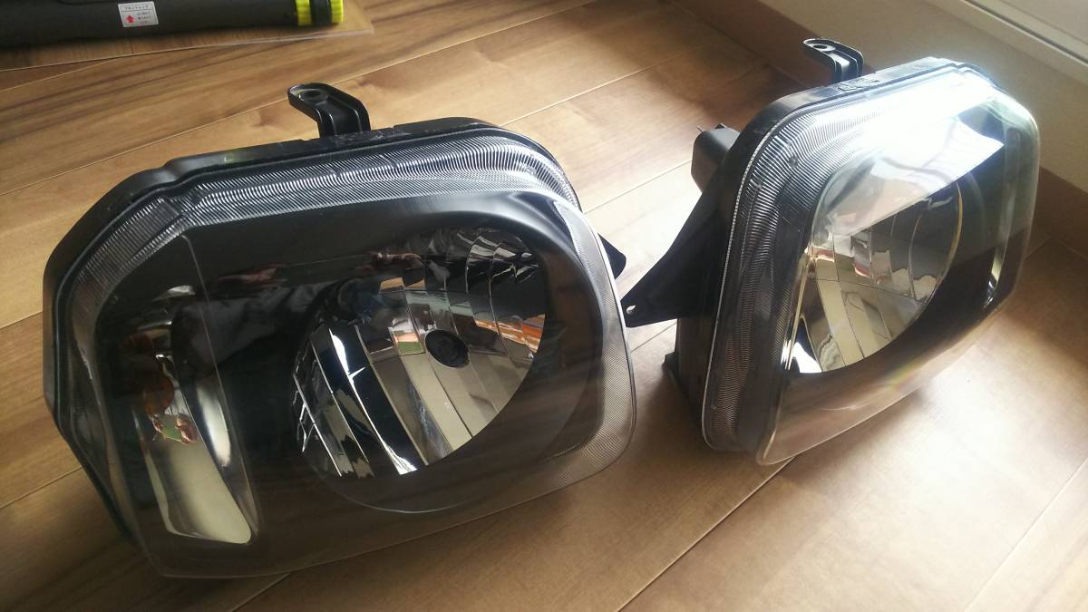 送料無料 ジムニー Jb23 ヘッドランプ 左右 純正 殻割 社外 レンズ 要防水処理 レベライザー付 ヘッドライト の落札情報詳細 ヤフオク落札価格情報 オークフリー スマートフォン版