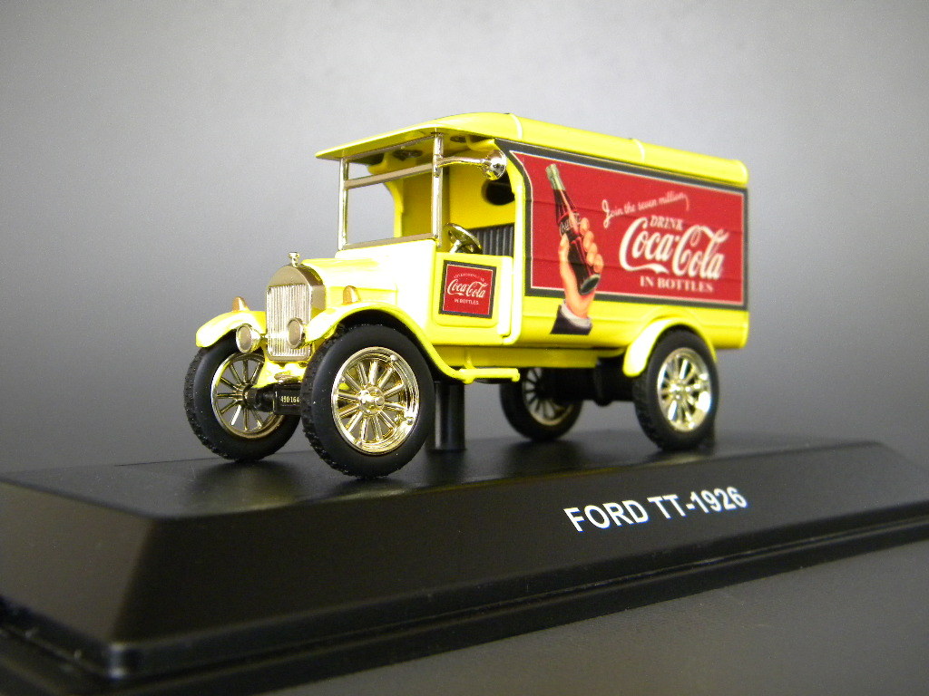 新品】未使用品 Coca Cola コカコーラ 缶型 ミニ保冷温庫 クラシック
