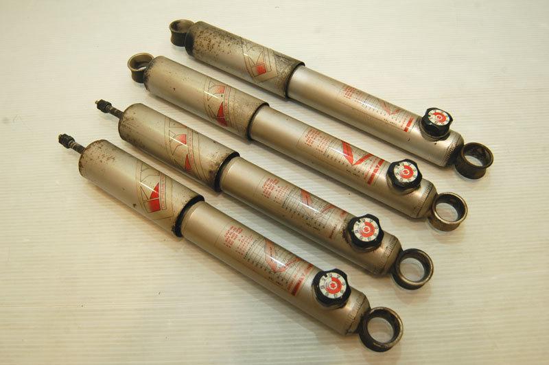 ja11　ＫＹＢ　カヤバ８段　スズキ純正 KYB / カヤバ JA11純正 減衰力8段調整式ショック のパーツ